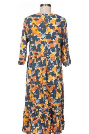 Kleid Damart, Größe M, Farbe Mehrfarbig, Preis 20,99 €