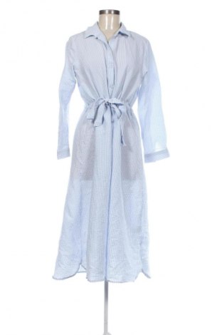 Kleid Defacto, Größe M, Farbe Mehrfarbig, Preis 33,99 €