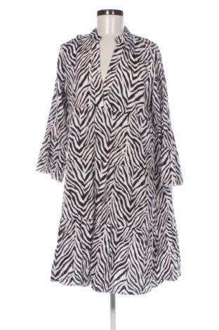 Sukienka Emily Van den Bergh, Rozmiar L, Kolor Kolorowy, Cena 427,99 zł