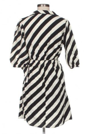 Kleid F&F, Größe M, Farbe Mehrfarbig, Preis € 16,99