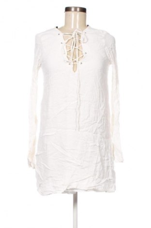 Ruha Forever 21, Méret M, Szín Fehér, Ár 7 339 Ft
