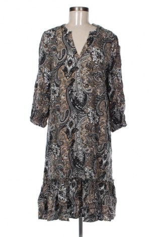 Rochie Free, Mărime M, Culoare Multicolor, Preț 98,99 Lei