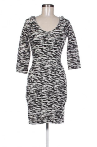 Kleid Guess, Größe XS, Farbe Mehrfarbig, Preis € 132,17