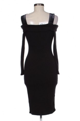 Kleid Guess, Größe M, Farbe Schwarz, Preis 55,76 €