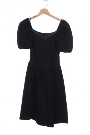 Рокля H&M, Размер XS, Цвят Черен, Цена 16,99 лв.
