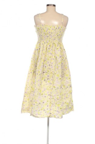 Rochie H&M, Mărime L, Culoare Multicolor, Preț 77,17 Lei