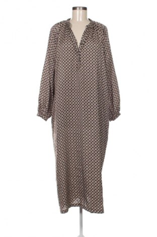 Рокля H&M, Размер L, Цвят Многоцветен, Цена 29,99 лв.