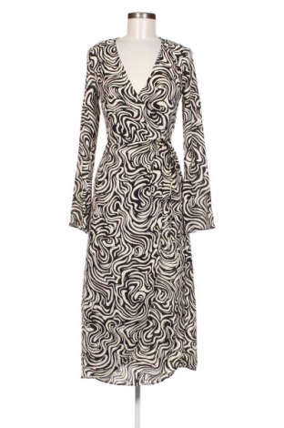 Rochie H&M, Mărime XS, Culoare Multicolor, Preț 98,99 Lei