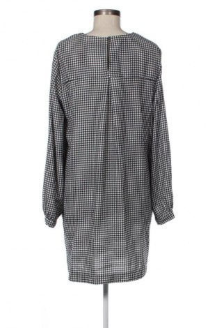 Šaty  H&M, Veľkosť XL, Farba Viacfarebná, Cena  16,95 €