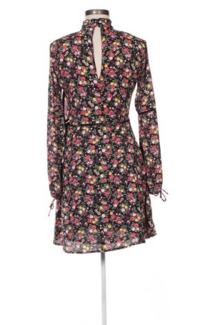 Sukienka H&M Divided, Rozmiar M, Kolor Kolorowy, Cena 95,99 zł