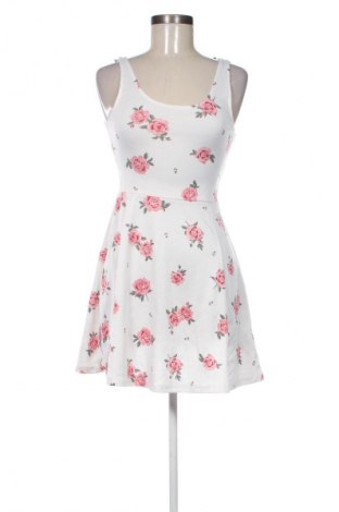 Kleid H&M Divided, Größe M, Farbe Mehrfarbig, Preis 14,83 €