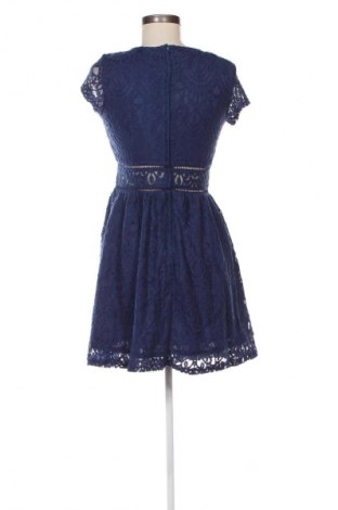 Рокля H&M Divided, Размер M, Цвят Многоцветен, Цена 19,99 лв.