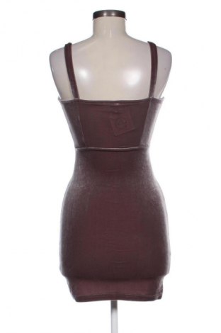 Kleid H&M Divided, Größe XS, Farbe Aschrosa, Preis € 9,99
