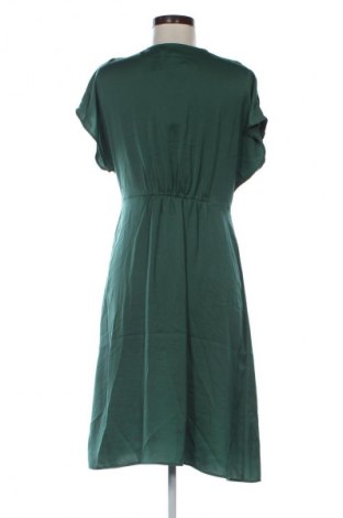 Kleid In Wear, Größe M, Farbe Grün, Preis 132,99 €