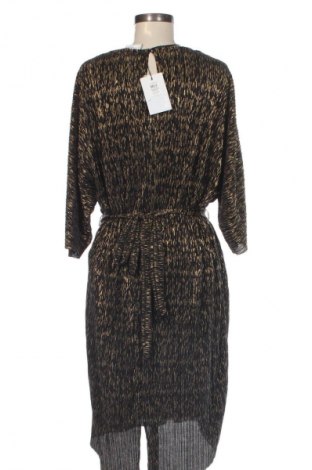 Kleid Junarose, Größe M, Farbe Mehrfarbig, Preis 30,99 €
