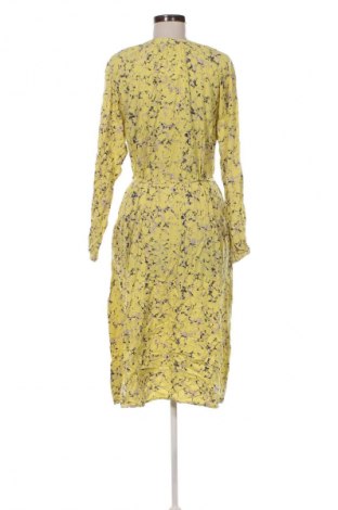 Kleid KappAhl, Größe M, Farbe Mehrfarbig, Preis € 33,99