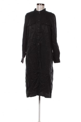 Φόρεμα Karen by Simonsen, Μέγεθος M, Χρώμα Μαύρο, Τιμή 122,99 €