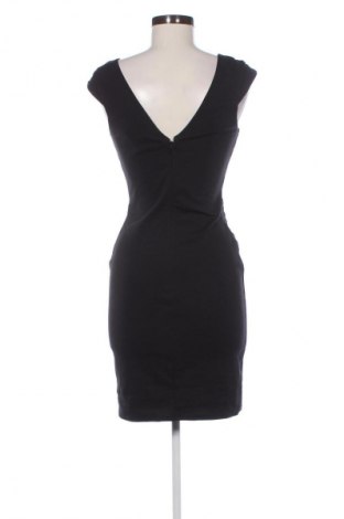 Kleid Lipsy, Größe M, Farbe Schwarz, Preis 33,99 €