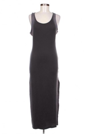 Kleid Monki, Größe M, Farbe Mehrfarbig, Preis 31,71 €