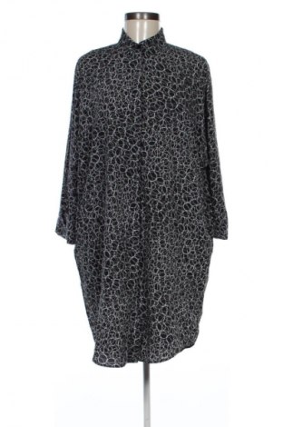 Kleid Monki, Größe XXS, Farbe Mehrfarbig, Preis 33,99 €