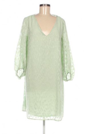 Kleid Monnari, Größe M, Farbe Grün, Preis € 23,59