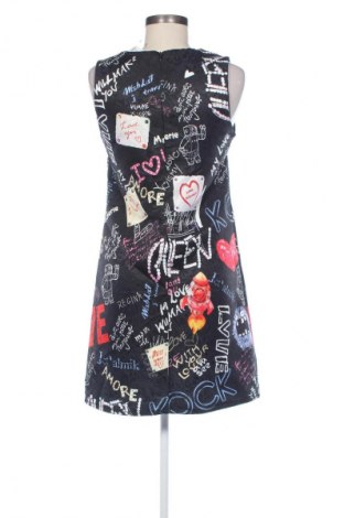 Рокля NEW COLLECTION, Размер M, Цвят Многоцветен, Цена 47,99 лв.