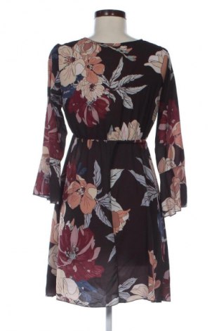 Rochie NEW COLLECTION, Mărime M, Culoare Multicolor, Preț 163,99 Lei