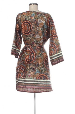 Рокля NEW COLLECTION, Размер XL, Цвят Многоцветен, Цена 48,99 лв.
