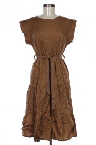 Ruha NEW COLLECTION, Méret M, Szín Barna, Ár 13 069 Ft
