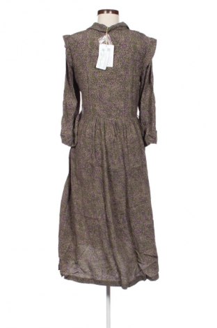 Kleid Numph, Größe M, Farbe Mehrfarbig, Preis 107,99 €