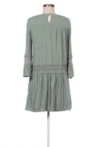 Rochie ONLY, Mărime M, Culoare Verde, Preț 91,99 Lei
