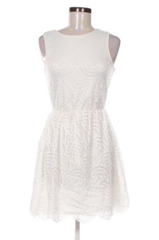 Rochie ONLY, Mărime S, Culoare Alb, Preț 75,99 Lei