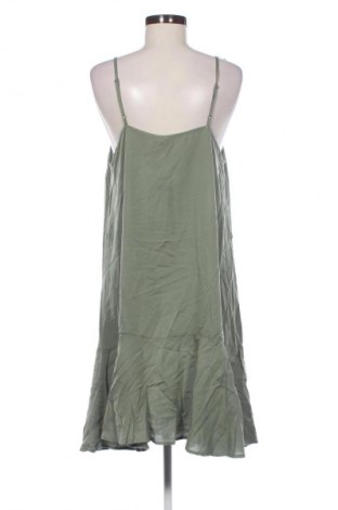 Kleid Pieces, Größe L, Farbe Grün, Preis 42,99 €