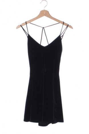 Kleid Pull&Bear, Größe XS, Farbe Schwarz, Preis € 22,05