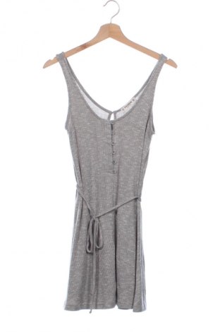 Ruha Pull&Bear, Méret XS, Szín Szürke, Ár 5 829 Ft