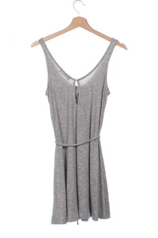 Ruha Pull&Bear, Méret XS, Szín Szürke, Ár 5 829 Ft