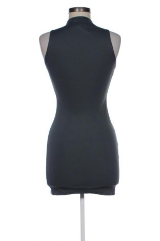 Sukienka Pull&Bear, Rozmiar S, Kolor Zielony, Cena 55,99 zł