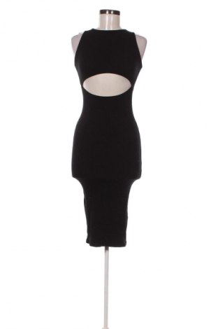 Šaty  Pull&Bear, Velikost S, Barva Černá, Cena  469,00 Kč