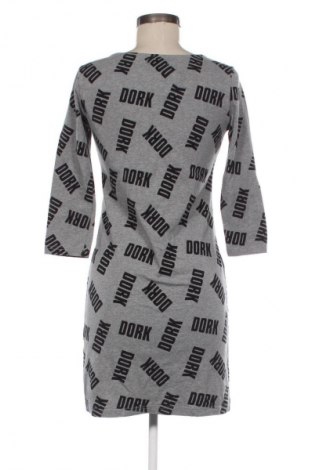 Kleid Reserved, Größe M, Farbe Mehrfarbig, Preis 14,91 €