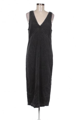 Kleid Reserved, Größe M, Farbe Grau, Preis € 19,99