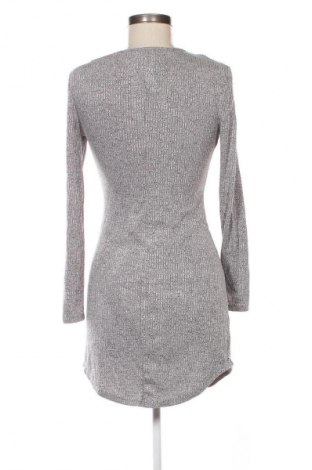 Φόρεμα SHEIN, Μέγεθος M, Χρώμα Γκρί, Τιμή 18,99 €