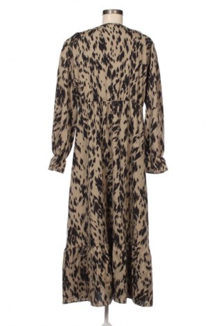 Kleid SHEIN, Größe XXL, Farbe Mehrfarbig, Preis 20,99 €