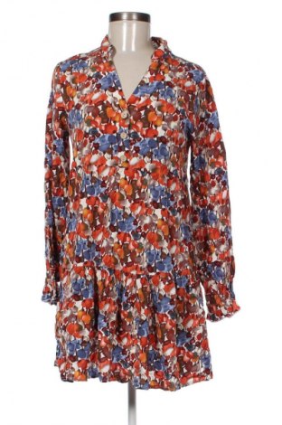 Kleid SHEIN, Größe M, Farbe Mehrfarbig, Preis 15,00 €