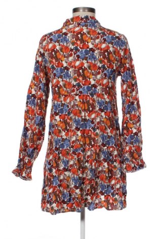 Kleid SHEIN, Größe M, Farbe Mehrfarbig, Preis 15,00 €