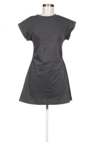 Φόρεμα SHEIN, Μέγεθος S, Χρώμα Γκρί, Τιμή 14,77 €