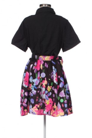 Kleid SHEIN, Größe XL, Farbe Mehrfarbig, Preis € 20,49