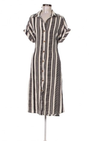 Kleid SHEIN, Größe M, Farbe Mehrfarbig, Preis 27,99 €
