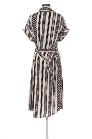 Kleid SHEIN, Größe M, Farbe Mehrfarbig, Preis 27,99 €