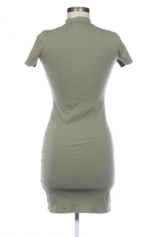 Rochie Sinsay, Mărime M, Culoare Verde, Preț 76,70 Lei