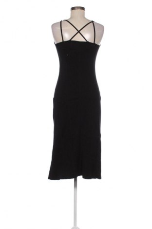 Kleid Stradivarius, Größe M, Farbe Schwarz, Preis 14,83 €